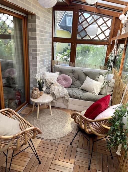 Cozy Wilkipartment Bis 4 Pers - Hund - Netflix - Wlan - Wintergarten - Coffeebar - Popcorn Verl Exterior foto